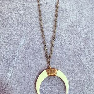 Gold Tone Accent White Crescent Bone Horn‎ Beaded Necklace Gray Stone